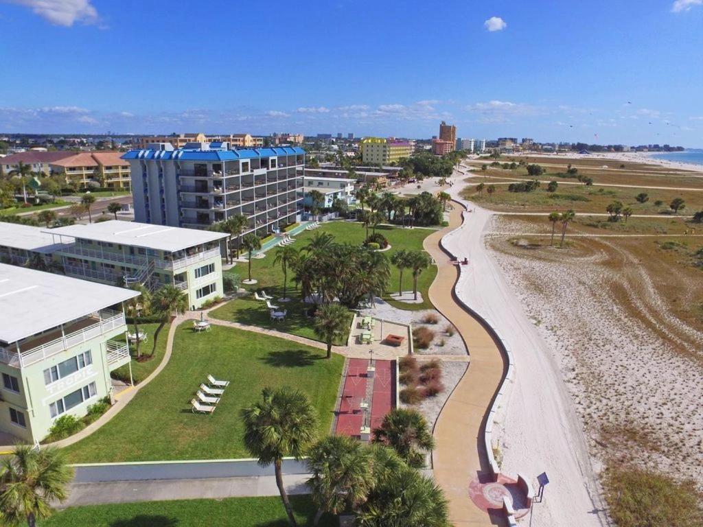 Tropic Terrace #41 - Beachfront Resort St. Pete Beach Ngoại thất bức ảnh